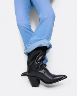 Online Cuplé Bota Cow Is Napa Negro