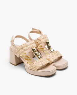 Hot Cuplé Sandalia Piramides Rafia Beig