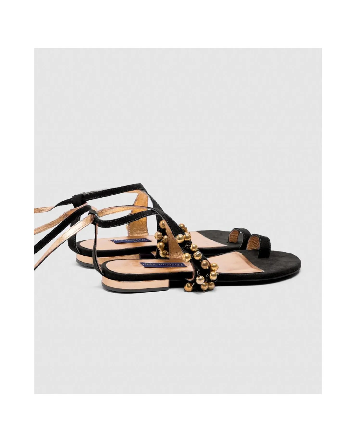 Discount Cuplé Sandalia Ronda Plana Ultrasuede Negro