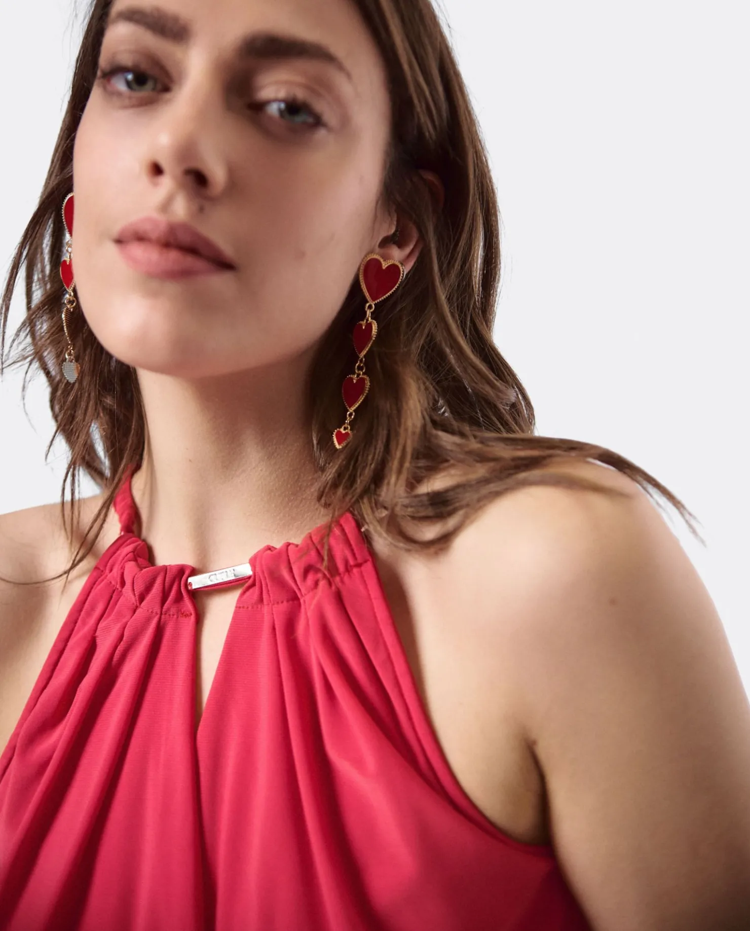 Sale Cuplé Vestido Asimetrico Cola Punto Circular Coral