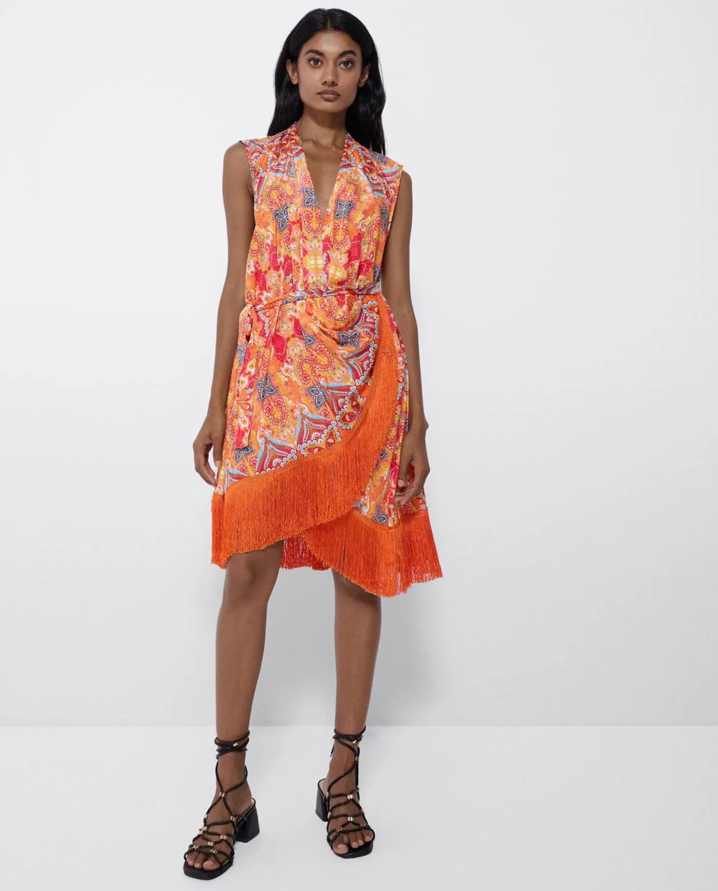 Best Cuplé Vestido Kimono Saten Estampado Cachemiras